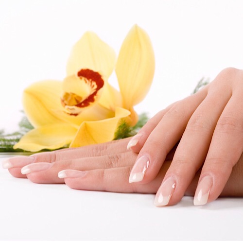SIGNATURE NAIL SPA - manicure